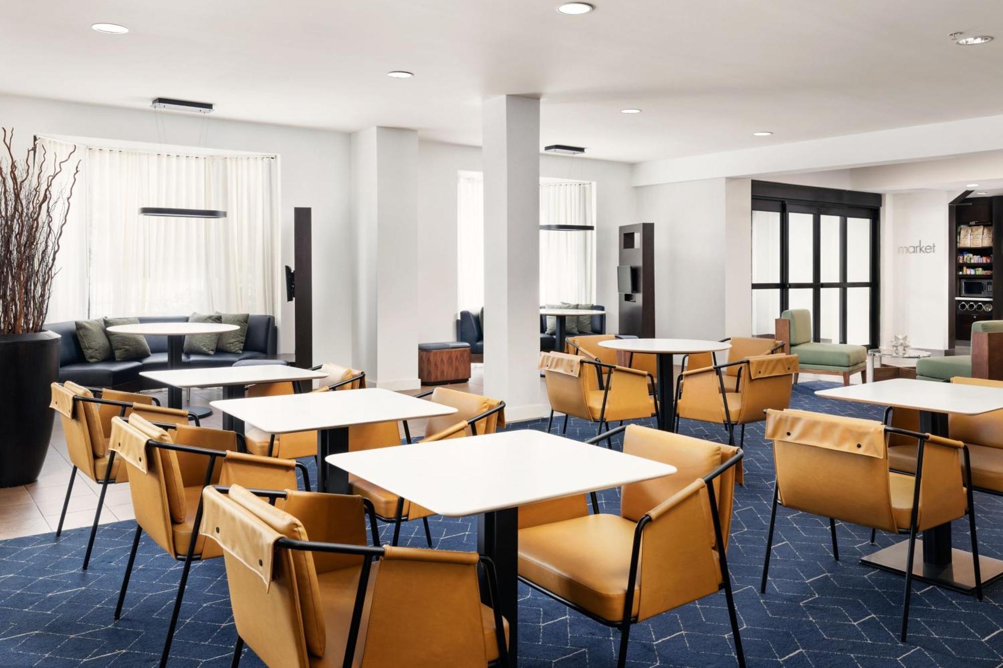 Hotel Courtyard By Marriott Concord Extérieur photo