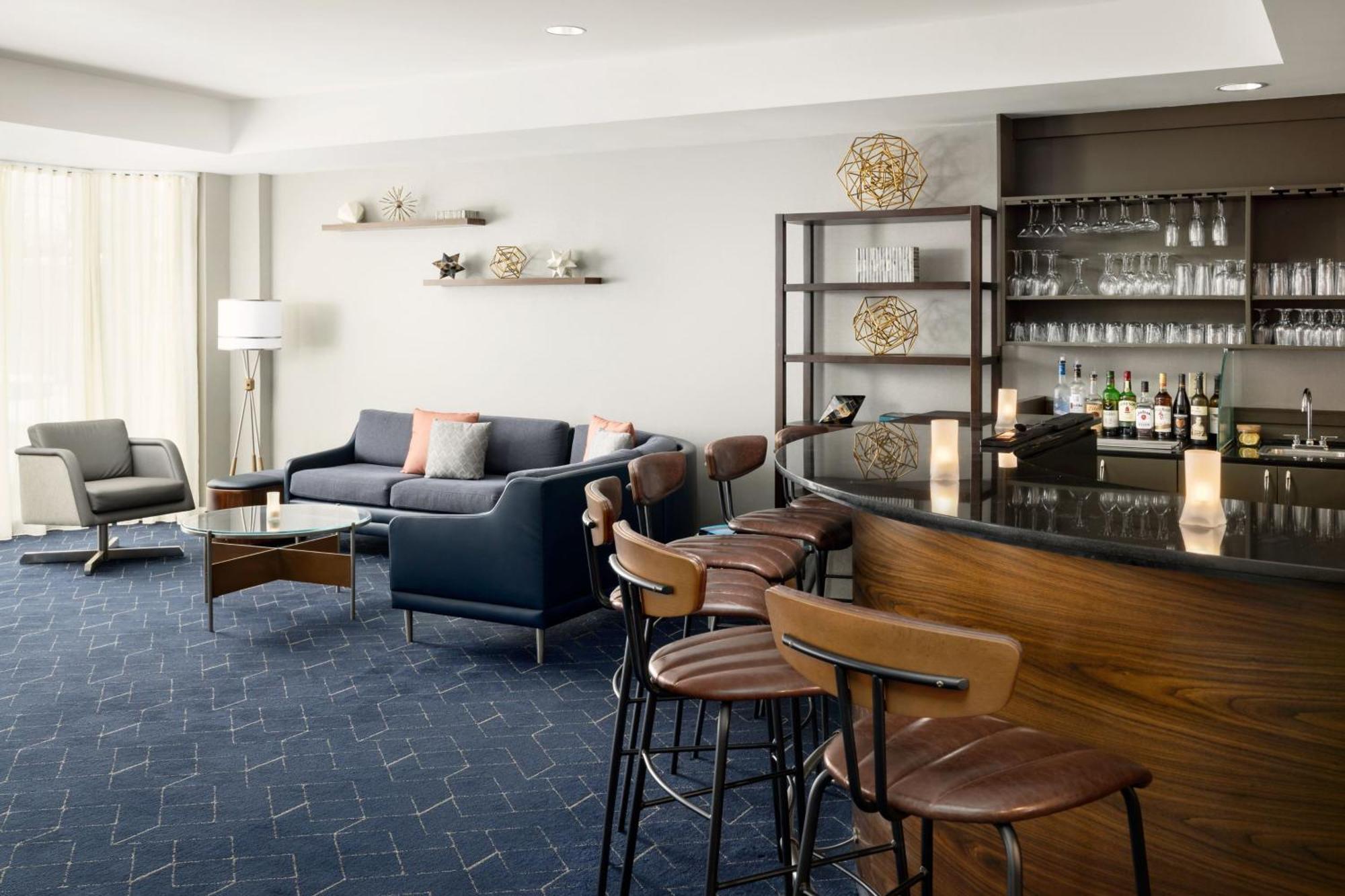 Hotel Courtyard By Marriott Concord Extérieur photo