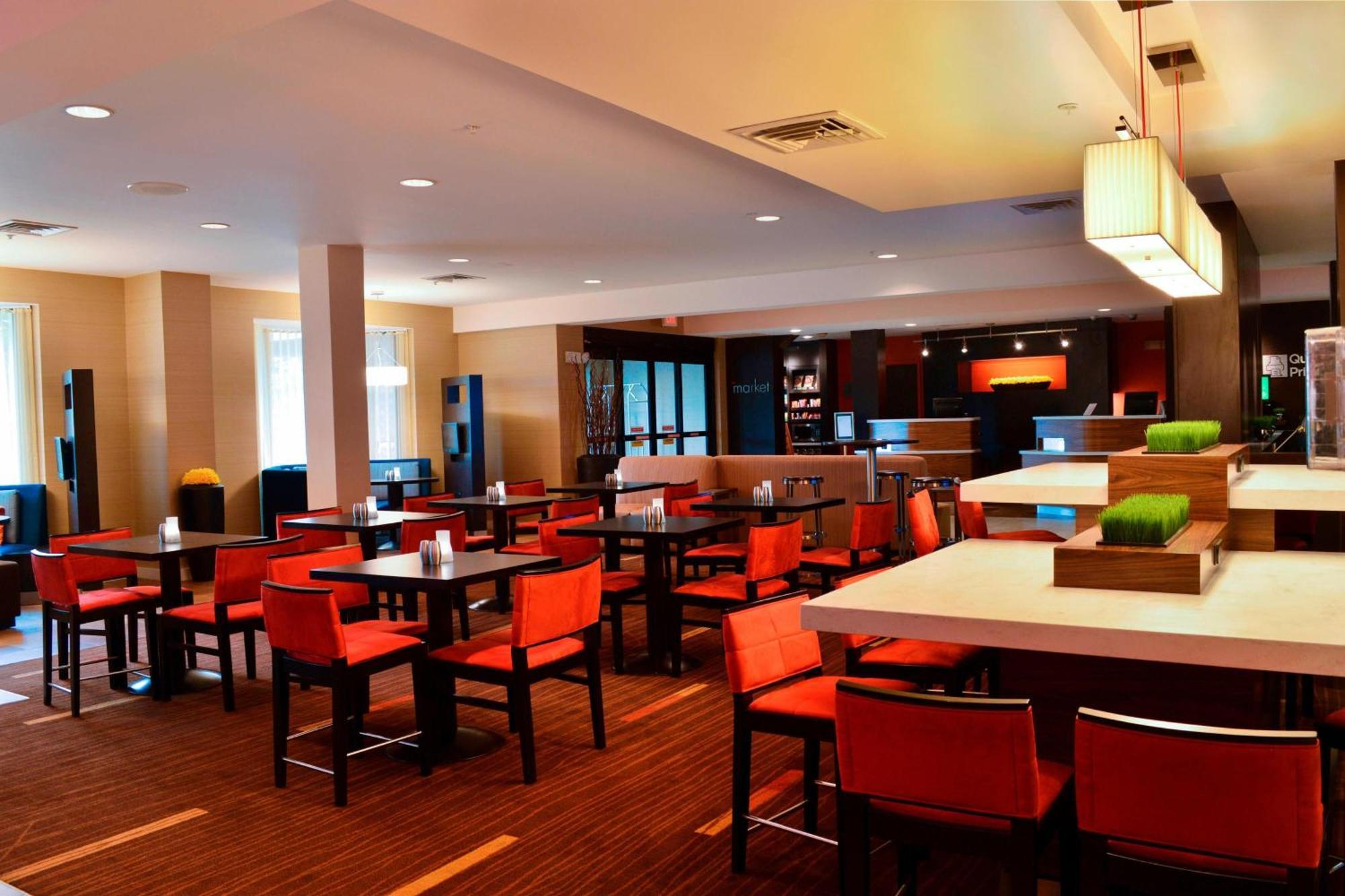 Hotel Courtyard By Marriott Concord Extérieur photo