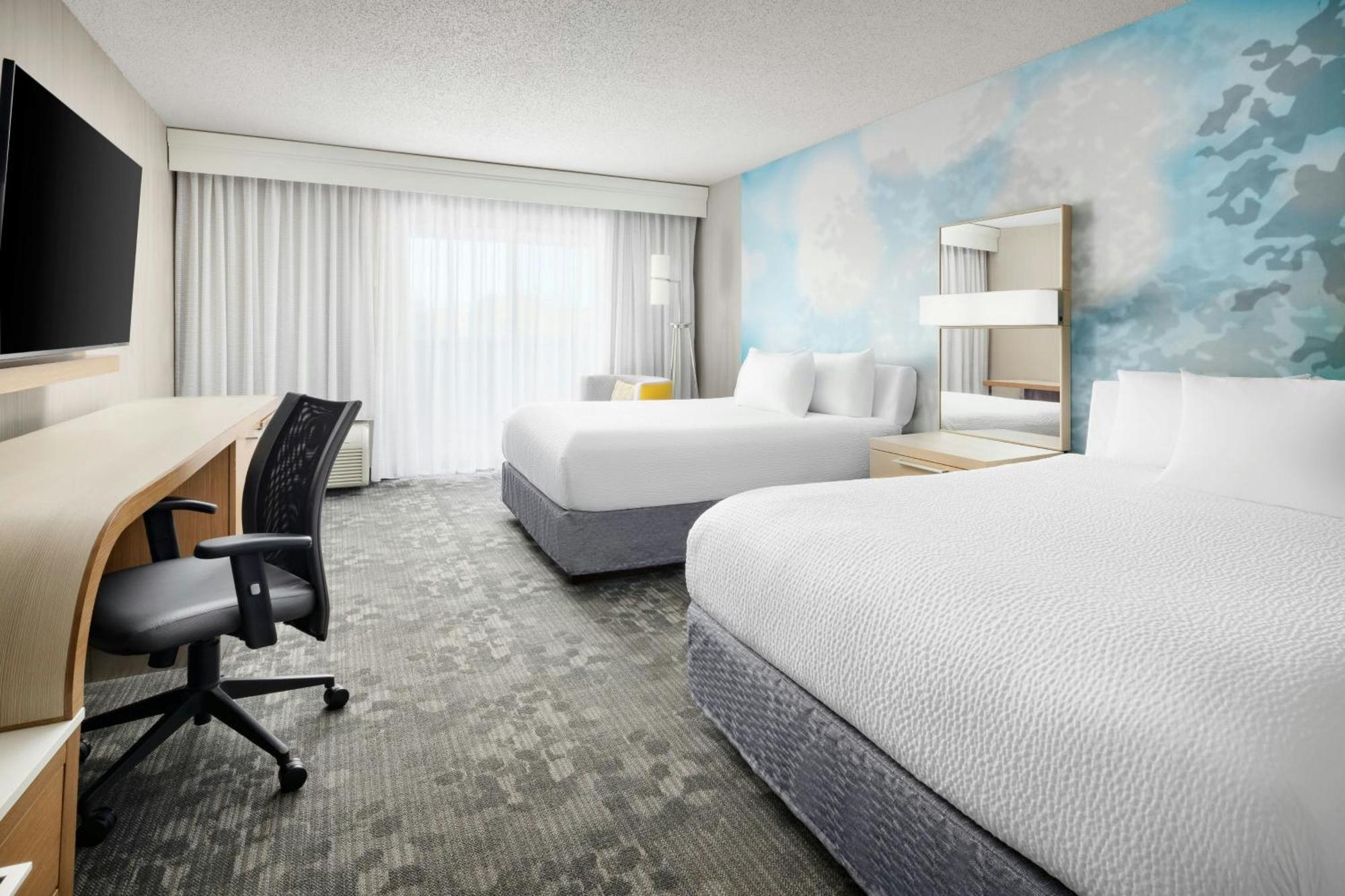 Hotel Courtyard By Marriott Concord Extérieur photo