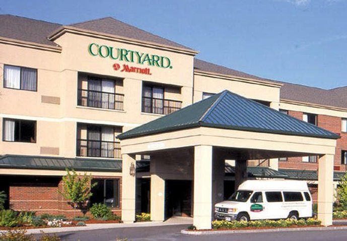 Hotel Courtyard By Marriott Concord Extérieur photo
